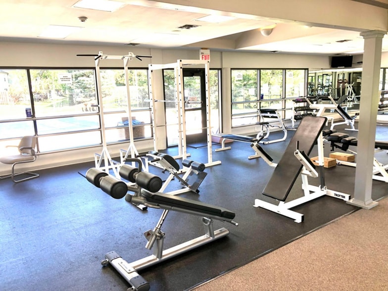 Building Photo - 7311 Kirkdale Dr