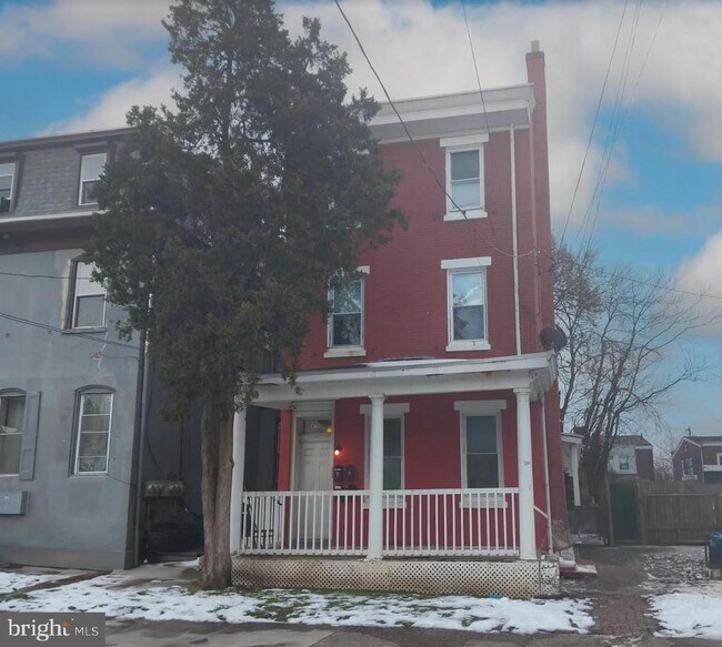 Building Photo - 4723 Leiper St