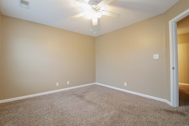 Building Photo - 284 Ballygar Ct