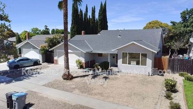 Building Photo - 5835 Halleck Dr
