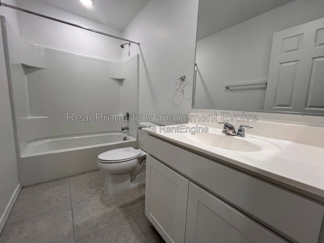 Building Photo - 4617 S 108th Ave