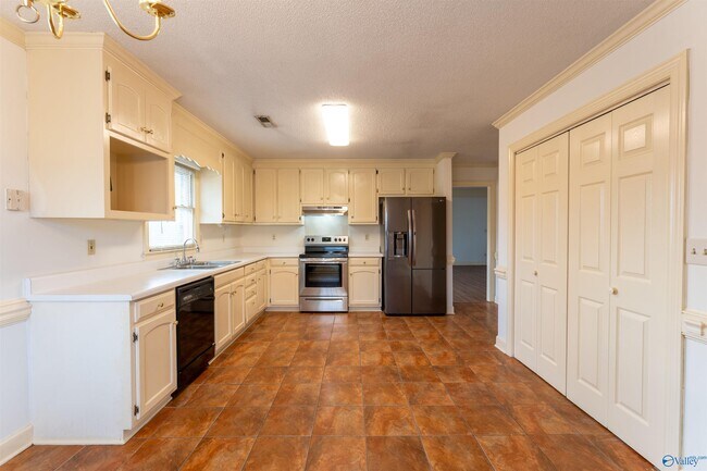 Building Photo - 106 Cranberry Way
