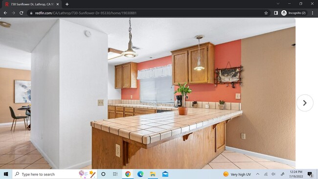 Building Photo - 730 Sunflower Dr
