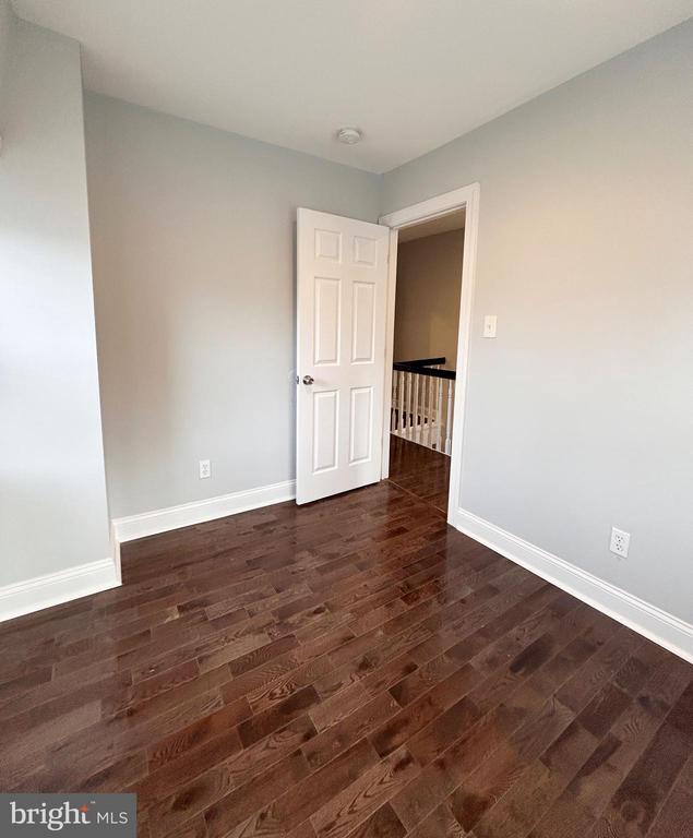 Building Photo - 157 E Duval St