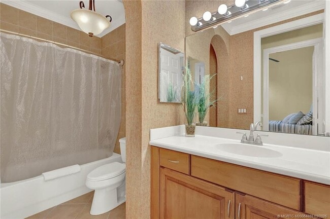 Building Photo - 2434 SW Island Creek Trail