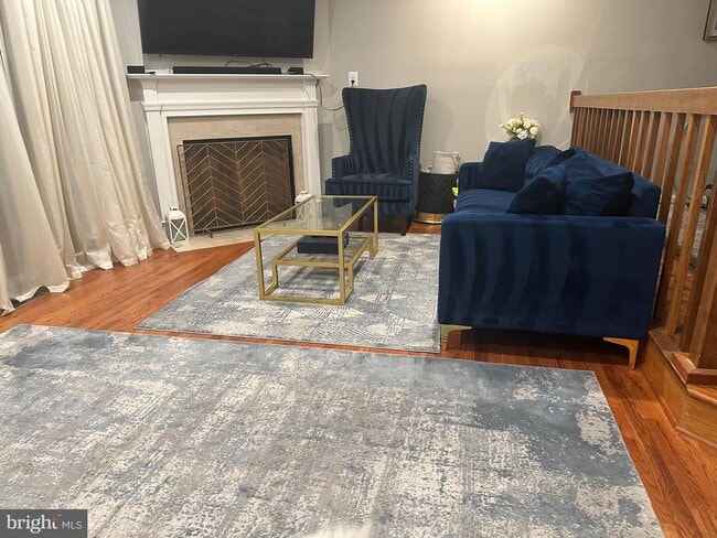 Building Photo - 14162 Compton Valley Way