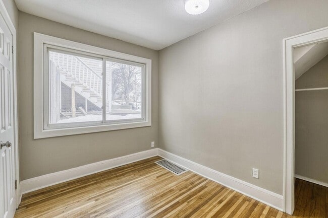 Building Photo - 3511 N 6th St