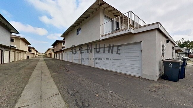 Building Photo - 17357 San Luis St