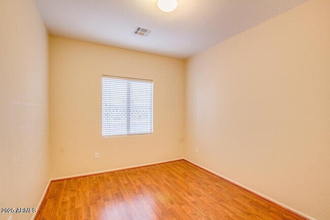 Building Photo - 8112 W Melinda Ln