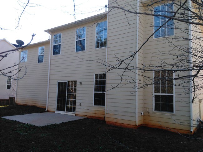 Building Photo - 5107 Huntcrest Dr SW