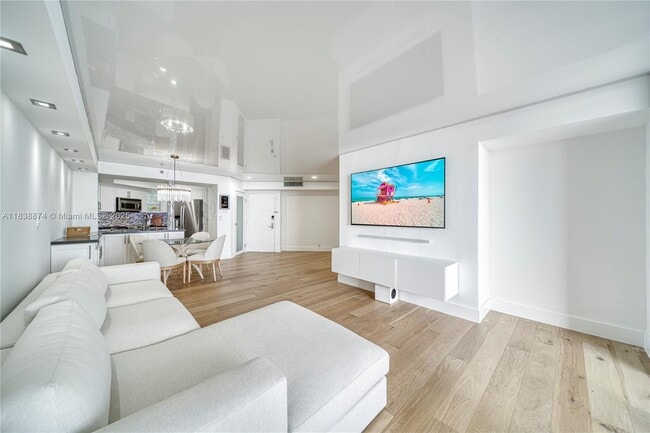 Building Photo - 6767 Collins Ave