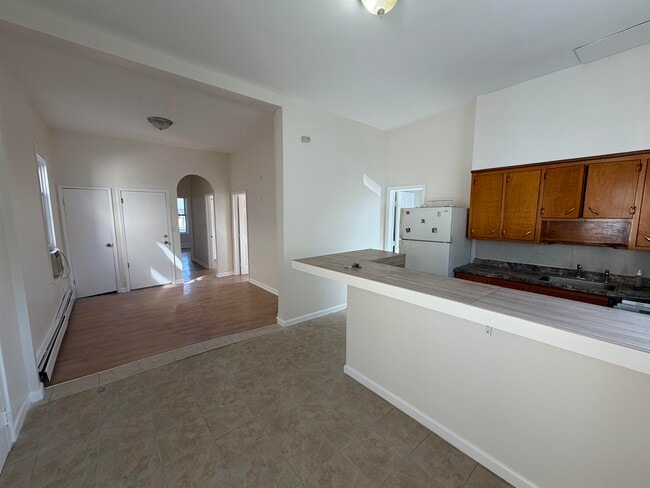 Building Photo - 369-371-371 Ave E