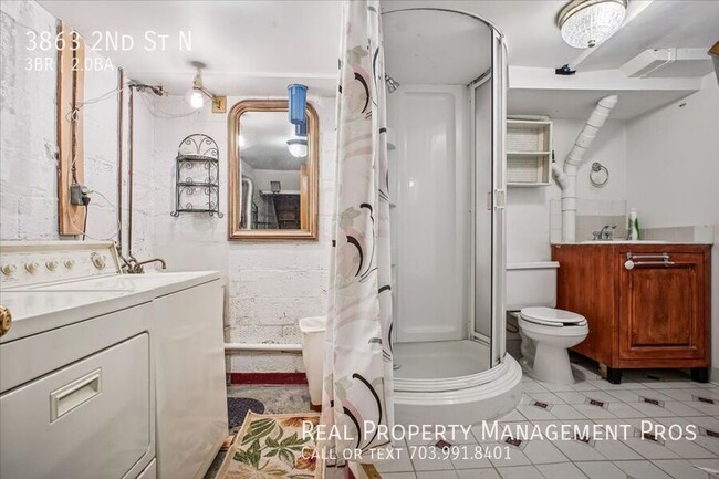 Building Photo - 3863 2nd St N