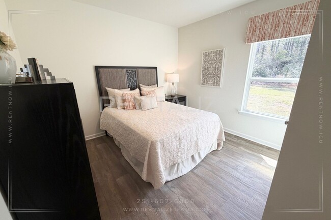 Building Photo - New Construction 4 Bed 2 Bath Cottage in Spanish Fort