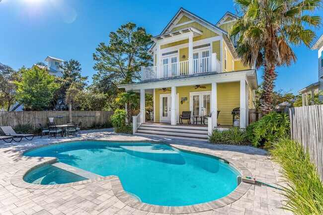 Building Photo - 87 Barracuda St