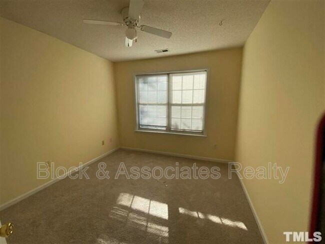Building Photo - 112 Brierridge Dr