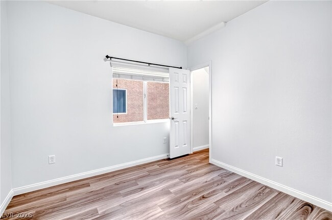 Building Photo - 5226 Tartan Hill Ave