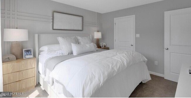 Building Photo - 10 Baybreeze Dr