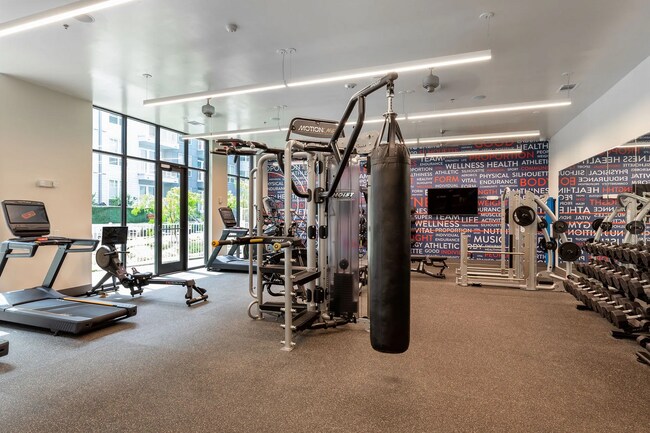 Building Photo - 401 Hemphill St