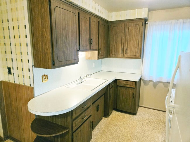 Building Photo - 28606 Denise St