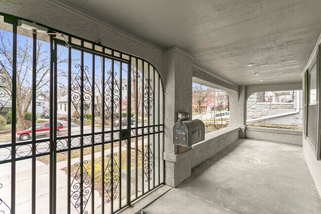 Building Photo - 3810 Wyoming St