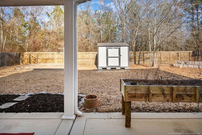 Building Photo - 1453 Dulles Rd