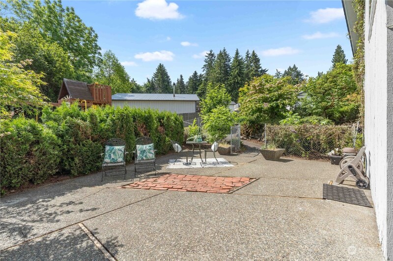 Building Photo - 8424 75th Ave E