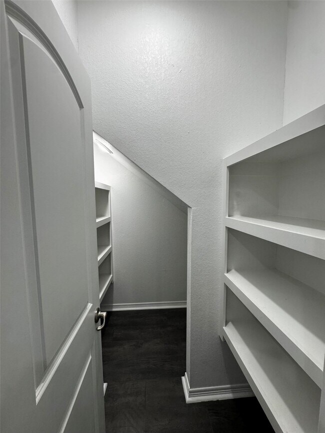 Building Photo - 12678 Beatrice Terrace Dr