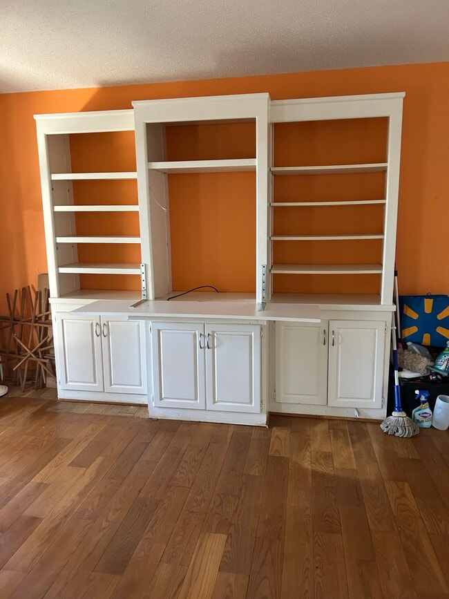 Building Photo - 1745 Zion Hill Rd