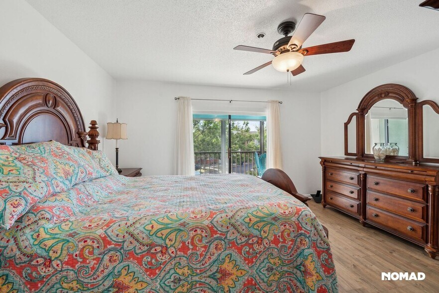 Building Photo - 104 Capri Isles Blvd