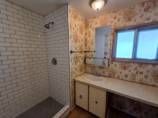 Building Photo - 2/bed 2/bath Single Wide Mobile located in...