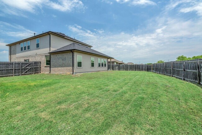 Building Photo - 9028 Zubia Ln