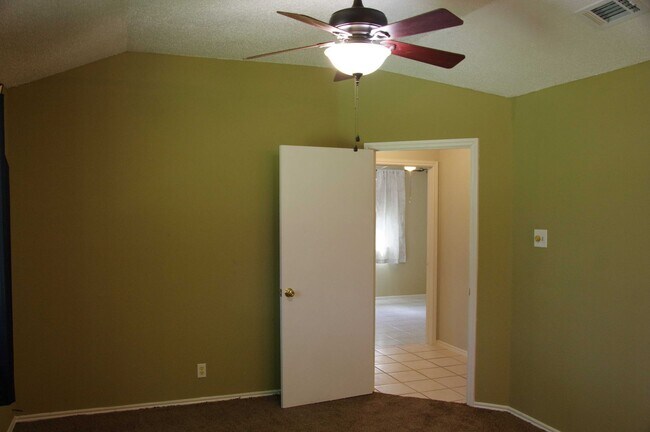 Building Photo - 8015 Forest Ash