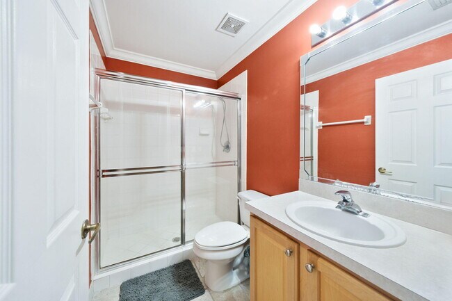 Building Photo - 10569 Pelican Dr