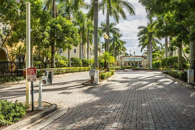 Building Photo - 12467 NW 17th Ct