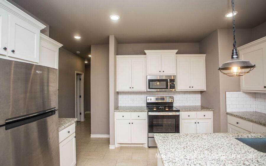 Building Photo - 1503 Avenue O