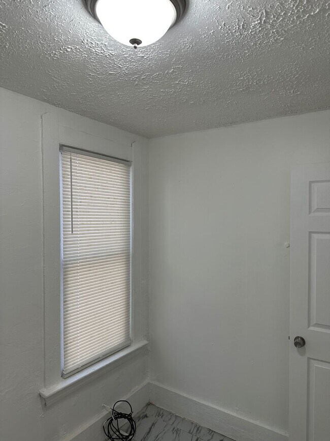 Building Photo - 5700 Luther Ave