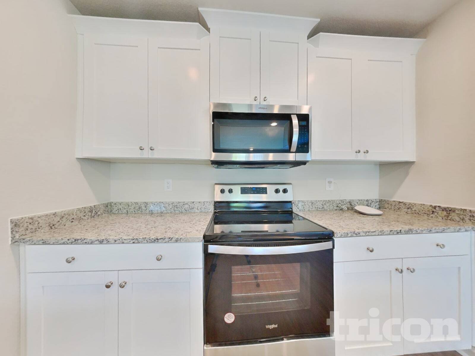 Building Photo - 14 Ivy Bank Dr