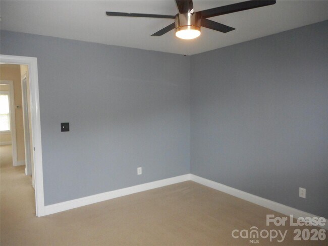 Building Photo - 9628 Daufuskie Dr