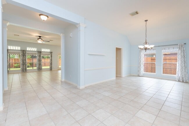 Building Photo - 14718 Arbor Trace Ln