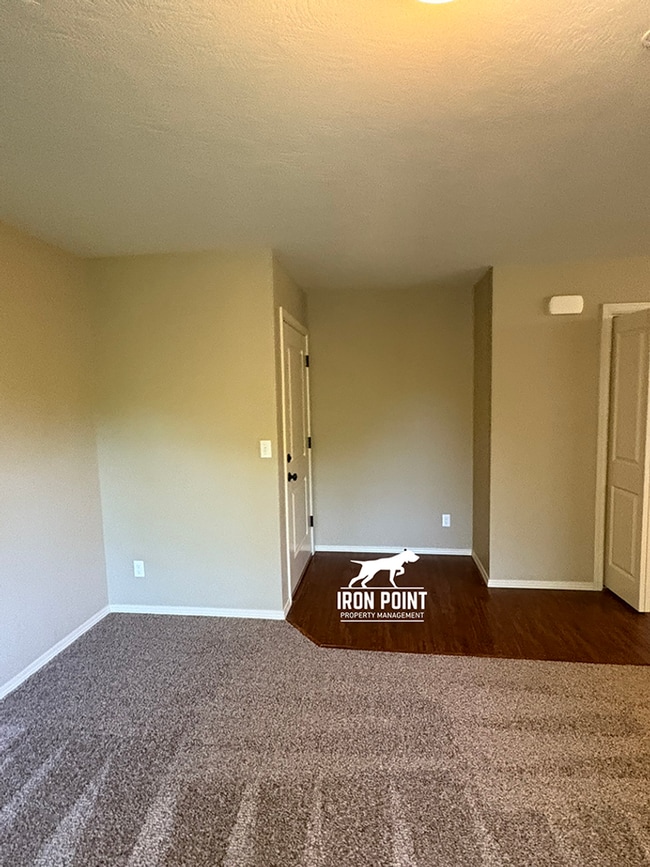 Building Photo - 16571 N Profit Cir