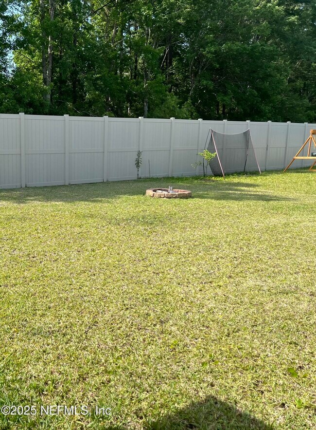 Building Photo - 2244 Hudson Grove