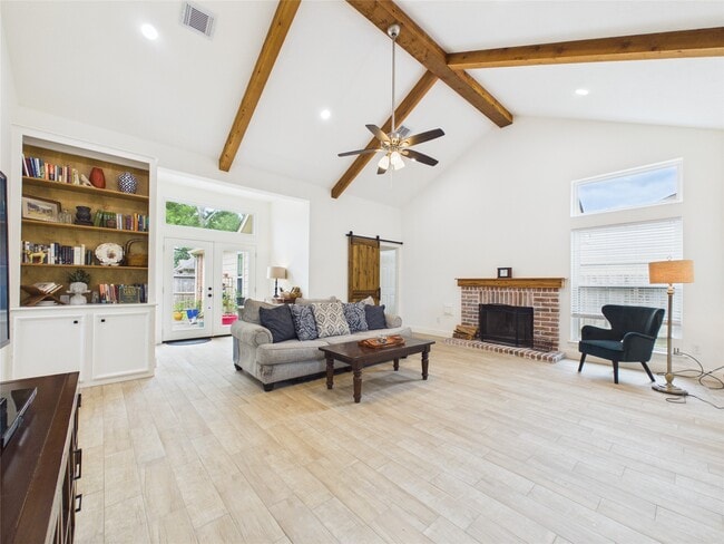 Building Photo - 1210 Berkeley Lake Ln