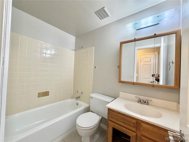 Building Photo - 4210 S Cathay Way