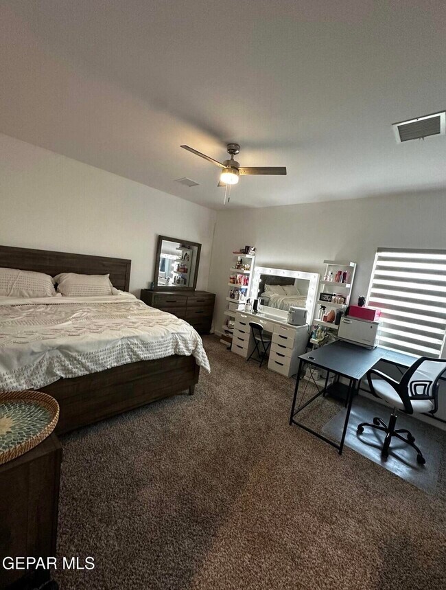 Building Photo - 13010 Terrington Ave