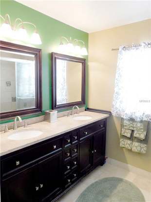 Building Photo - 6617 Coral Cove Dr