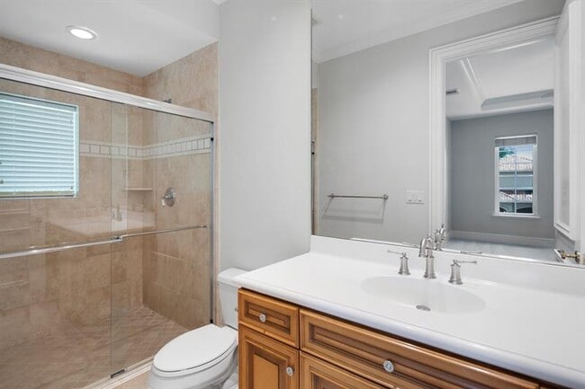 Building Photo - 501 Golden Harbour Dr