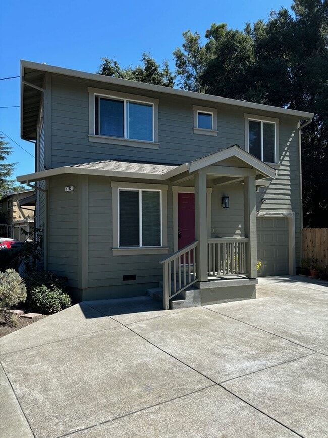 Building Photo - 1732 Mount Olive Dr