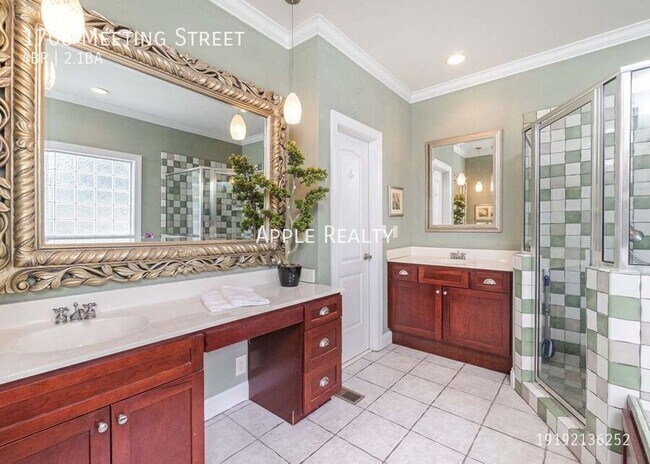 Building Photo - 1708 Meeting St