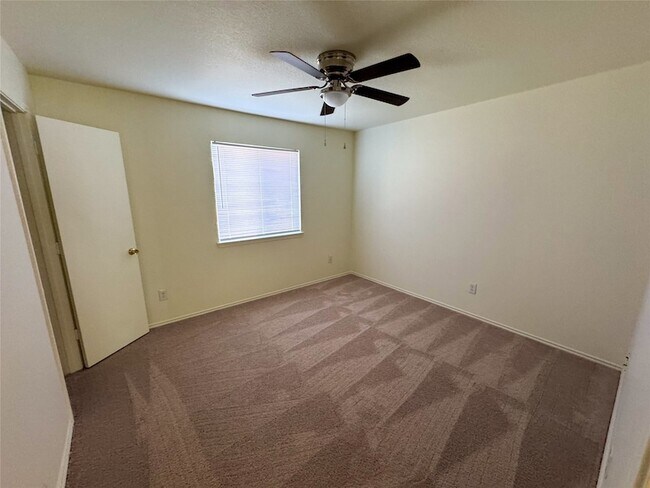 Building Photo - 3412 Portsmouth Pl